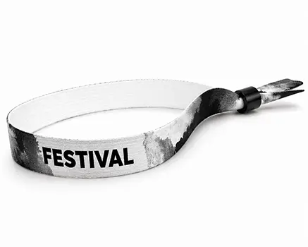 Weiße Tie-Dye-Festivalbändchen